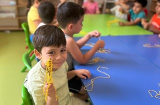 Minik Eller Yaz Okulu’nda Hem Eğleniyorlar Hem Öğreniyorlar